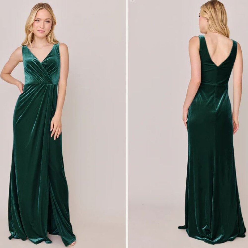 Revelry Emerald Green Blair Velvet Bridesmaids Dress - Size 6 - New with tags
